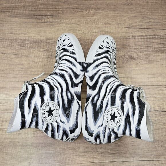 Converse Chuck Taylor All Star Shroud Hi Women's Size 7 White Black Zebra Shoes - Picture 6 of 9
